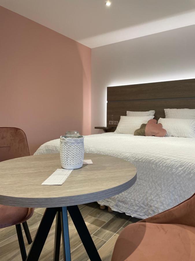 Les chambres d'à côté Roye  Extérieur photo