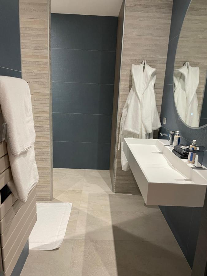 Les chambres d'à côté Roye  Extérieur photo